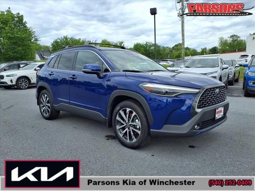 2024 Toyota Corolla Cross XLE