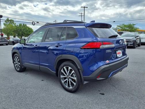 2024 Toyota Corolla Cross XLE