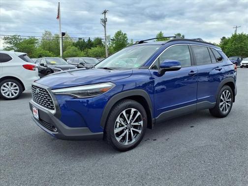 2024 Toyota Corolla Cross XLE