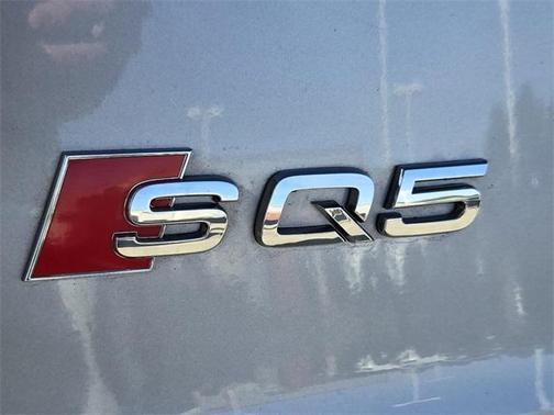 2018 Audi SQ5 3.0T Prestige