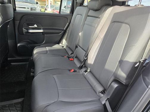 2024 Mercedes-Benz GLB 250 4MATIC