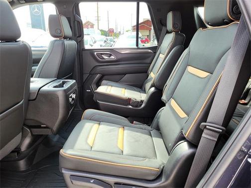 2023 GMC Yukon 4WD AT4