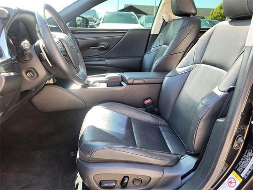 2019 Lexus ES 350 Base