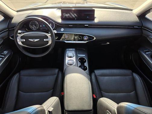 2022 Genesis GV70 2.5T AWD