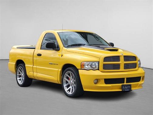2005 Dodge Ram 1500 SRT-10