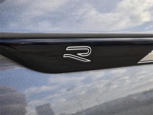 2023 Volkswagen Tiguan 2.0T SE R-Line Black 4MOTION