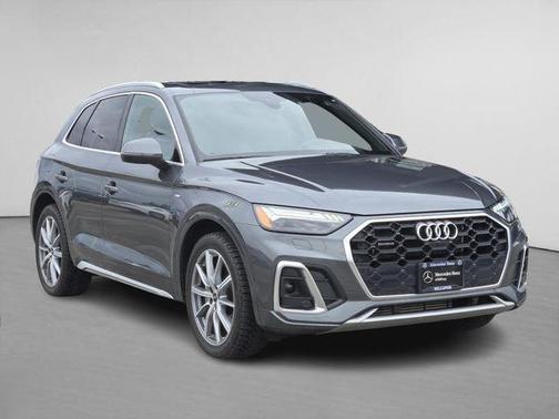 2022 Audi Q5 e 55 S line Prestige
