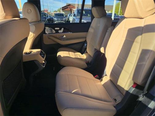 2024 Mercedes-Benz GLS 450 4MATIC