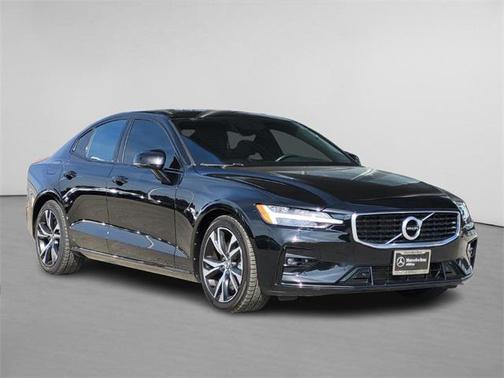 2020 Volvo S60 T6 R-Design