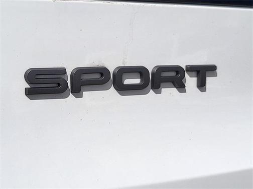 2024 Land Rover Range Rover Sport SE