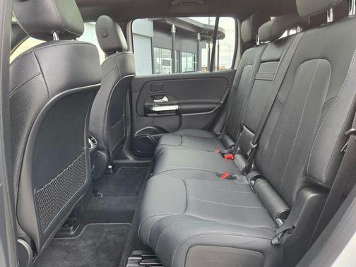 2024 Mercedes-Benz EQB 300 4MATIC