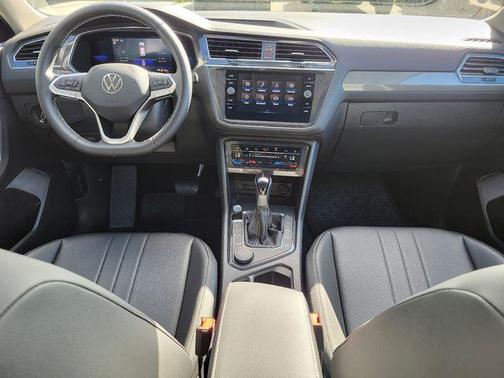 2022 Volkswagen Tiguan 2.0T SE 4MOTION