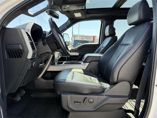 2022 Ford F-450 Lariat