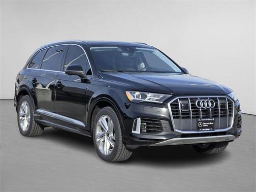 2022 Audi Q7 55 Premium Plus