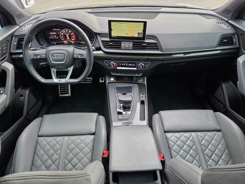 2018 Audi SQ5 3.0T Premium Plus