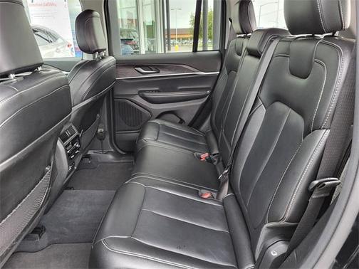 2023 Jeep Grand Cherokee Limited X