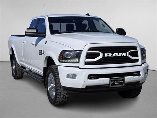 2018 RAM 2500 Laramie Crew Cab 4x4 8' Box