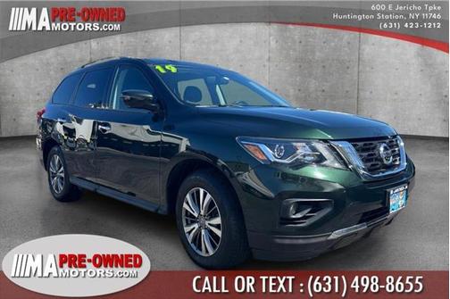 2019 Nissan Pathfinder 4x4 SV