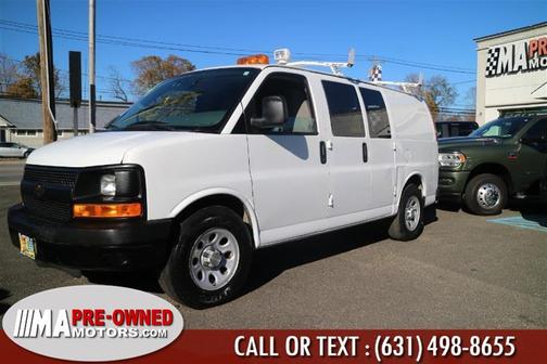 2014 Chevrolet Express 1500 AWD 1500 135' well maintained