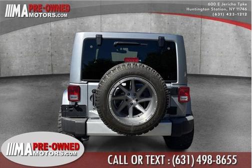 2013 Jeep Wrangler Unlimited Sahara