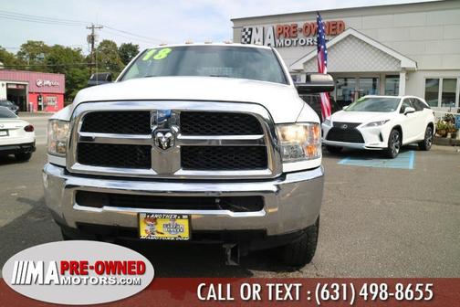 2018 RAM 2500 Tradesman 4x4 Crew Cab 6''4' Box
