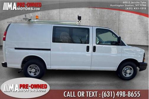 2011 Chevrolet Express 2500 RWD 2500 135' well maintained