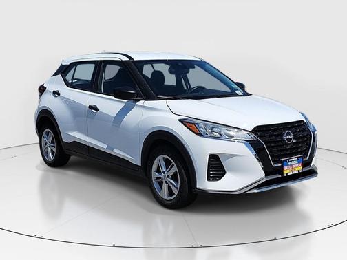 Fresh Powder 2023 Nissan Kicks S