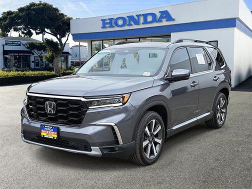 2023 Honda Pilot Touring
