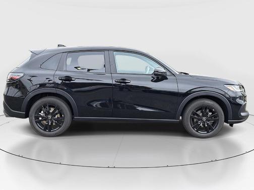 Crystal Black Pearl 2026 Honda HR-V Sport