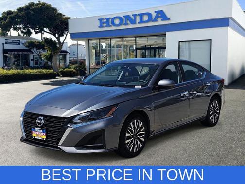 Gun Metallic 2023 Nissan Altima 2.5 SV