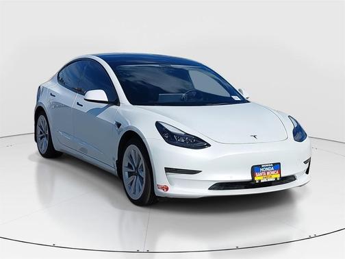 2022 Tesla Model 3 Base