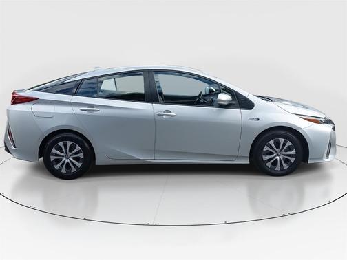 2021 Toyota Prius Prime XLE