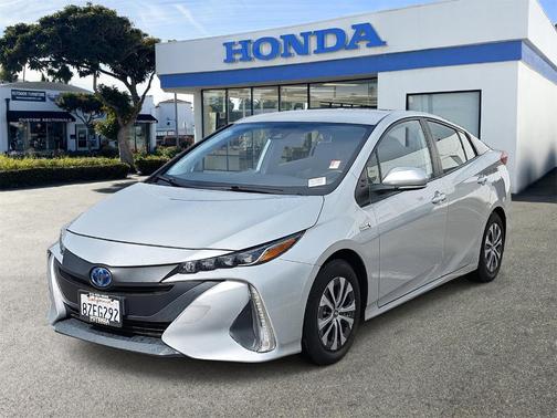 2021 Toyota Prius Prime XLE