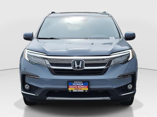 2022 Honda Pilot Touring 7-Passenger