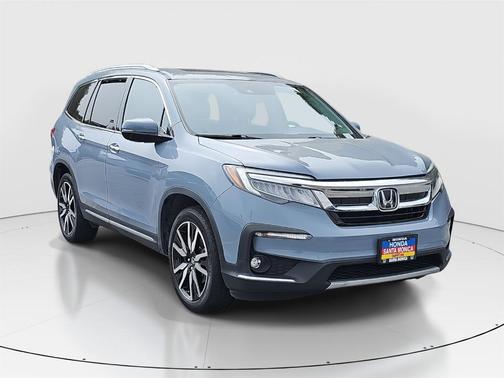 2022 Honda Pilot Touring 7-Passenger