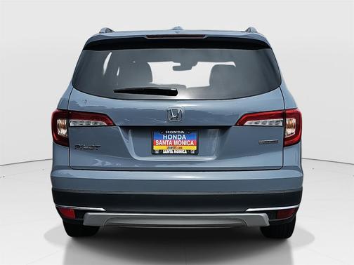2022 Honda Pilot Touring 7-Passenger