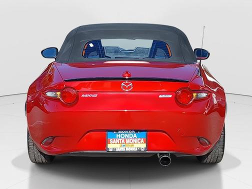 2016 Mazda MX-5 Miata Club