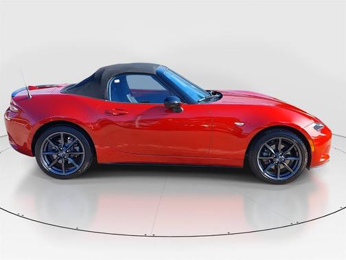 2016 Mazda MX-5 Miata Club