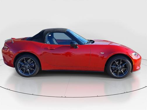 2016 Mazda MX-5 Miata Club