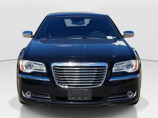 2013 Chrysler 300C Base