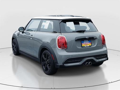 2023 MINI Hardtop Cooper