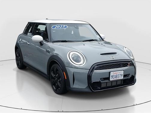 2023 MINI Hardtop Cooper