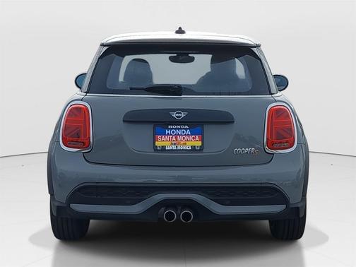 2023 MINI Hardtop Cooper