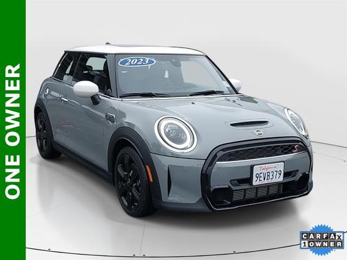 2023 MINI Hardtop Cooper