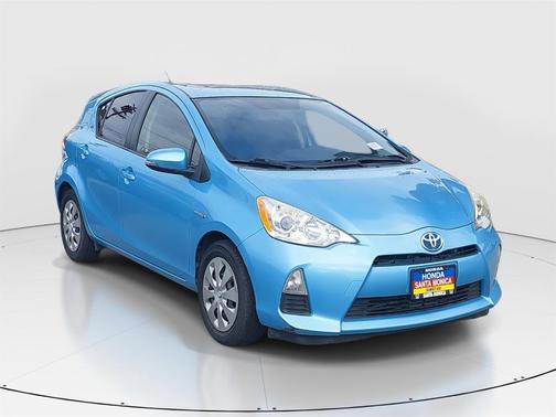2014 Toyota Prius c Four