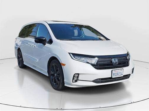 2023 Honda Odyssey Sport