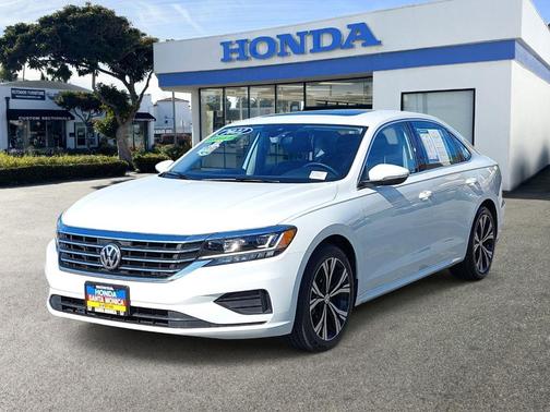 2022 Volkswagen Passat 2.0T SE