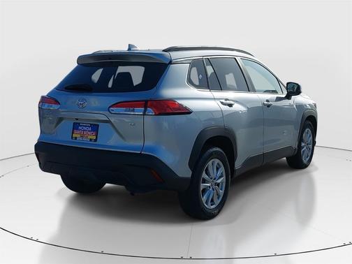 2023 Toyota Corolla Cross LE