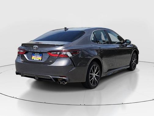 Predawn Gray Mica 2022 Toyota Camry SE