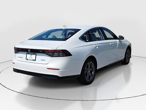 White 2023 Honda Accord Hybrid EX-L